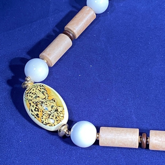 Vintage Lee Sands Leopard Ceramic Pendant Necklace for QVC Marked Japan - Picture 3 of 7